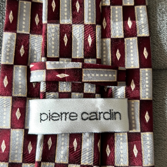 Designer Ties Set of 3! - Picture 8 of 11